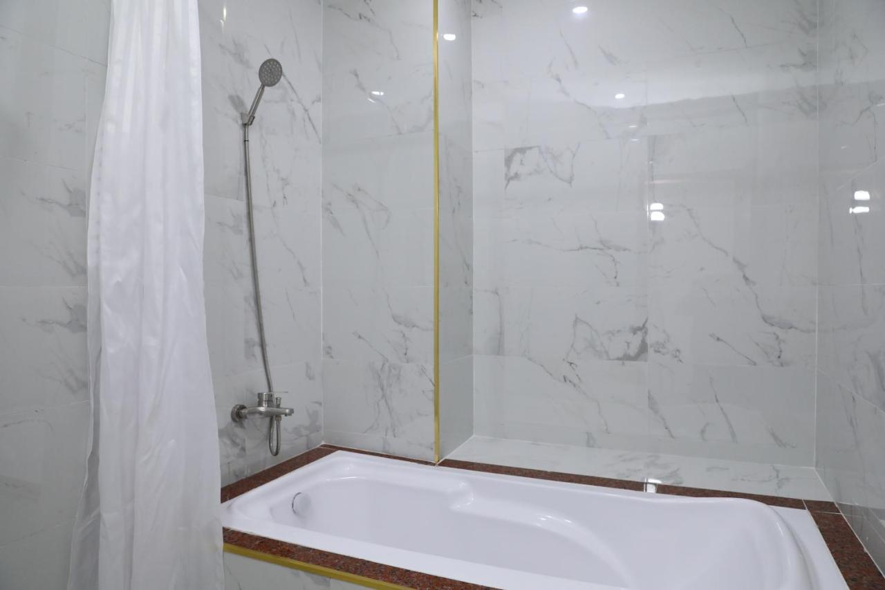 Thanh Vinh Hotel & Apartment Хошимин Екстериор снимка